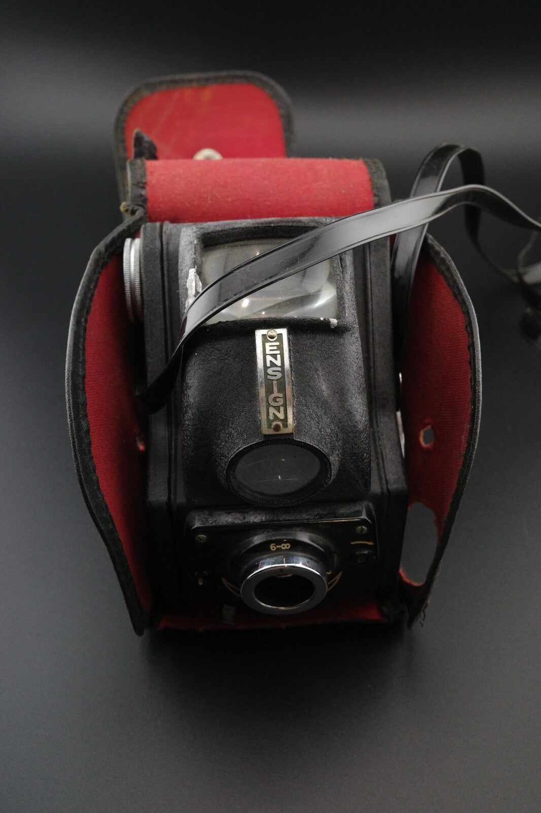 Vintage 1940's Ensign Ful-Vue 120 Film Camera + Case - Faulty Spares or Repair