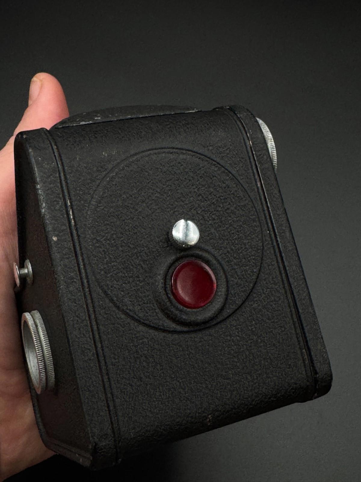 Vintage Ensign Ful-Vue Box Camera 120 Film - Untested