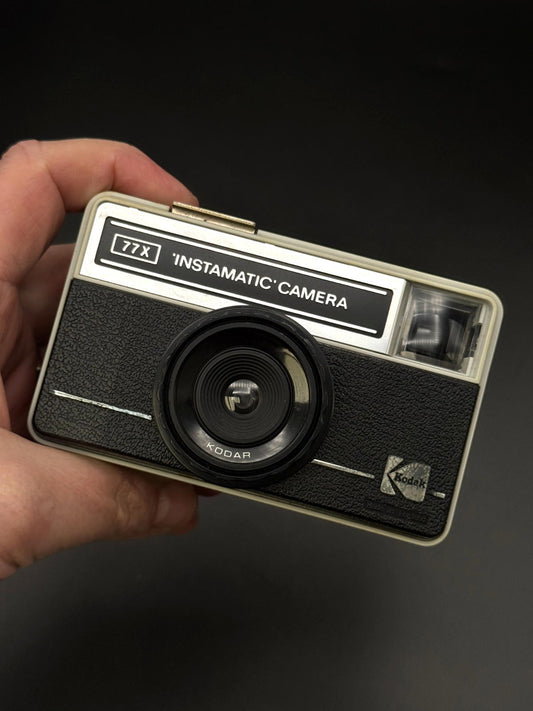 KODAK Instamatic 77-X Vintage 1970's 126 Film Camera - Tested & Working (M214)