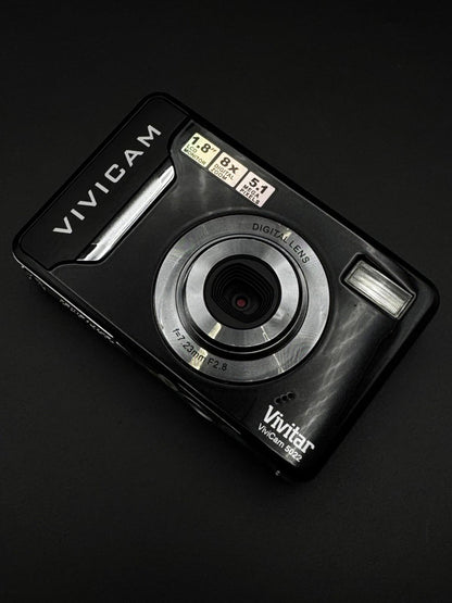 Vivitar Digital Camera Vivicam 5022 5.1MP + Case & Batteries - Fully Working