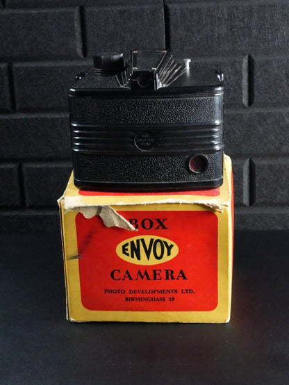 Ensign Envoy Vintage 1950's Box Camera & Original Box - Faulty, Display | Repair