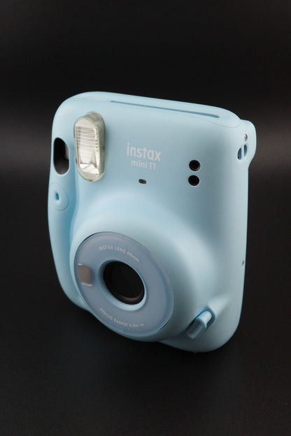 Fujifilm Instax Mini 11 Baby Blue Instant Camera & Batteries - Works Perfectly