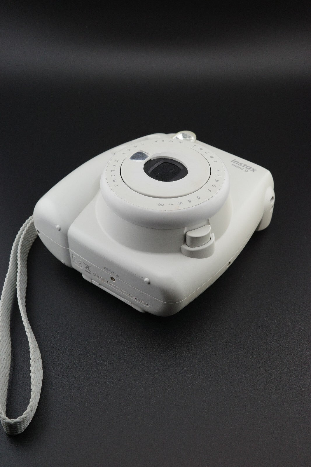 Fujifilm Instax Mini 9 White Instant Camera, Case & Batteries - Tested & Working