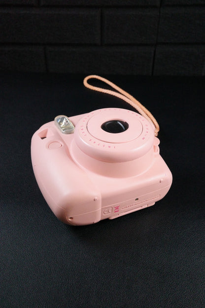 Fujifilm Instax Mini 8 Pink Instant Polaroid Camera - Works Perfectly