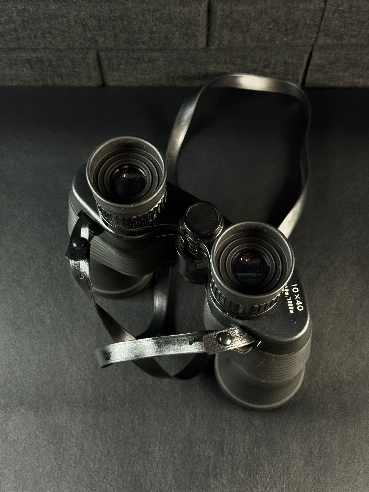 Cat Eye 10x40 Fully Coated Binoculars & Case - Very Good Condition