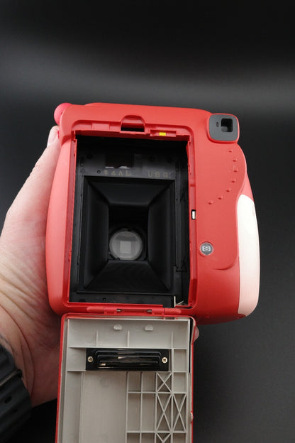 Fujifilm Instax Mini 8 Poppy Red Instant Camera - Tested & Working
