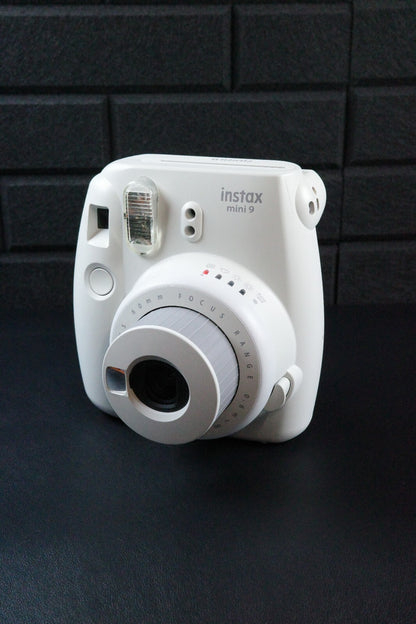 Fujifilm Instax Mini 9 White Instant Polaroid Camera - Fully Working