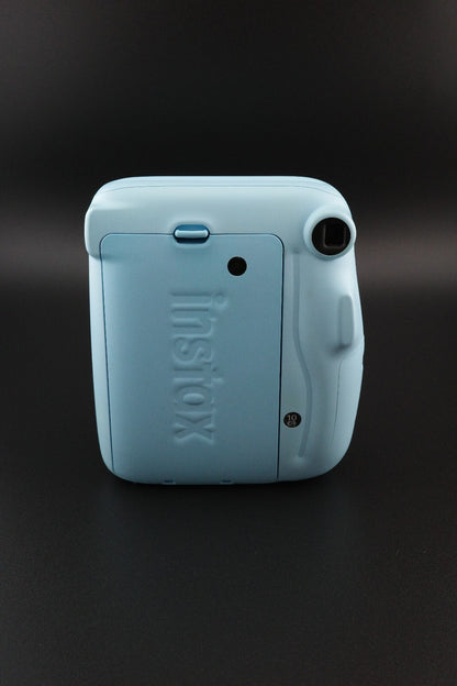 Fujifilm Instax Mini 11 Baby Blue Instant Camera & Batteries - Works Perfectly