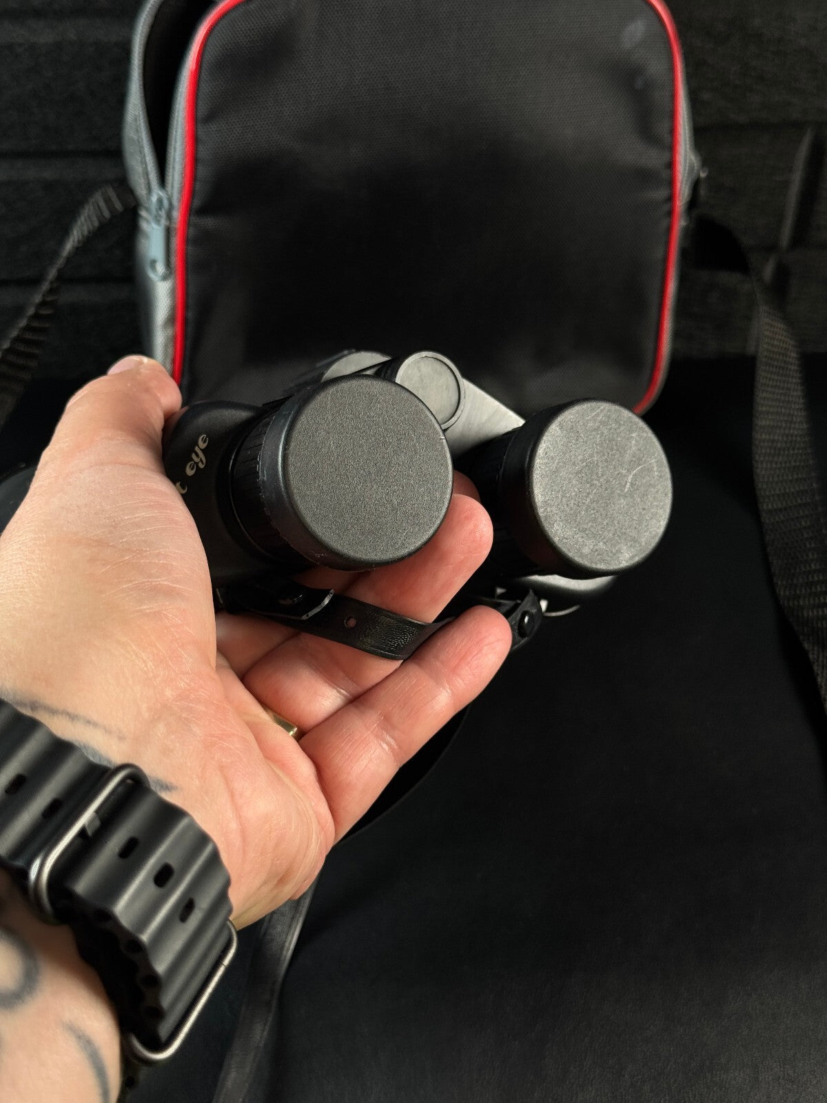 Cat Eye 10x40 Fully Coated Binoculars & Case - Very Good Condition