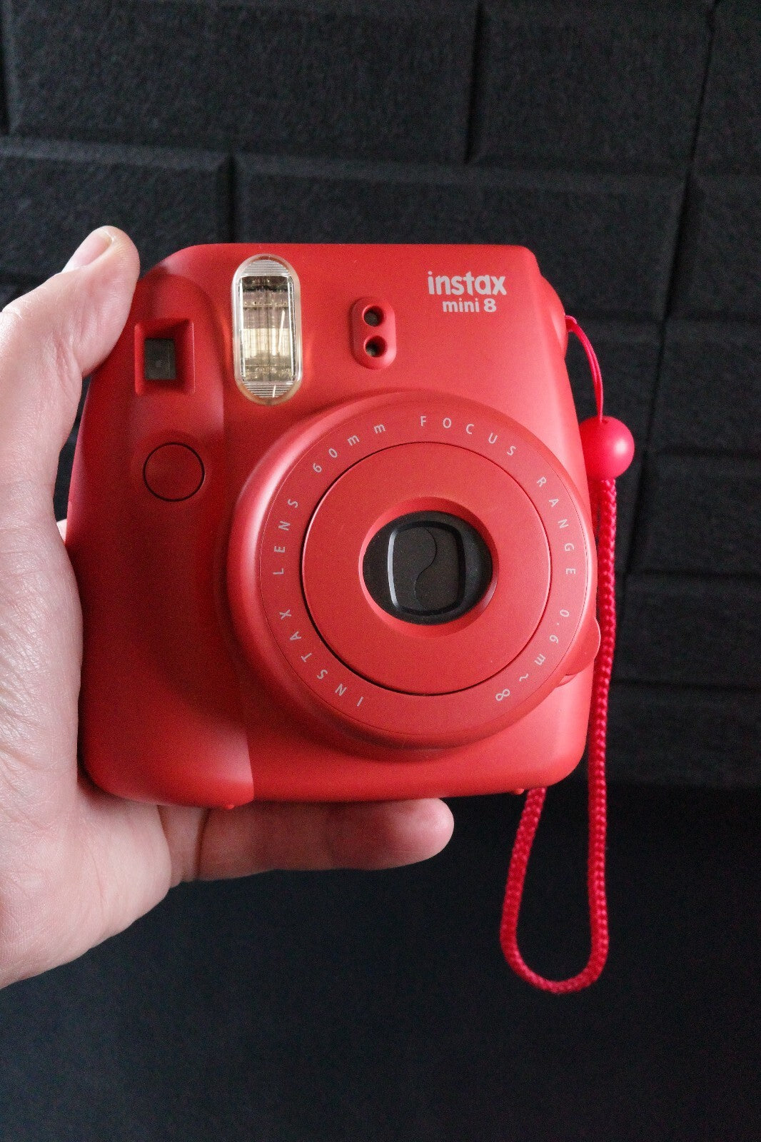Fujifilm Instax Mini 8 Poppy Red Instant Polaroid Camera - Works Perfectly