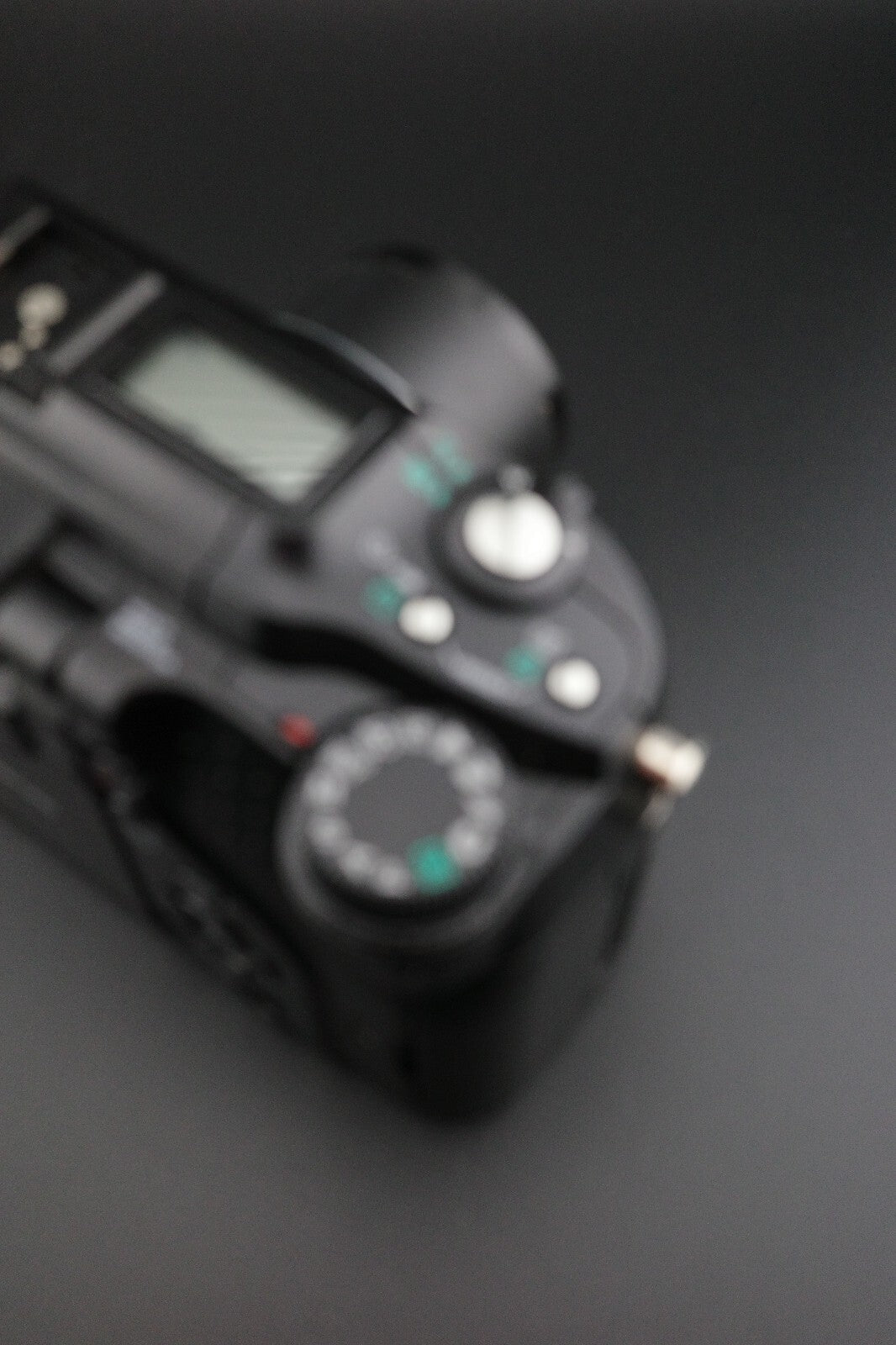 Olympus C-5060 Wide Zoom 5.1MP CCD Digital Camera - Tested & Working