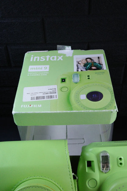 Fujifilm Instax Mini 9 Green Instant Camera + Case, Film & Batteries - Working