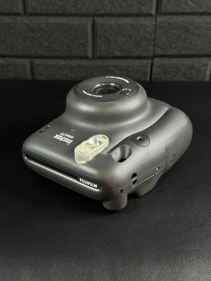 Fujifilm Instax Mini 11 Black Instant Polaroid Camera - Works Perfectly