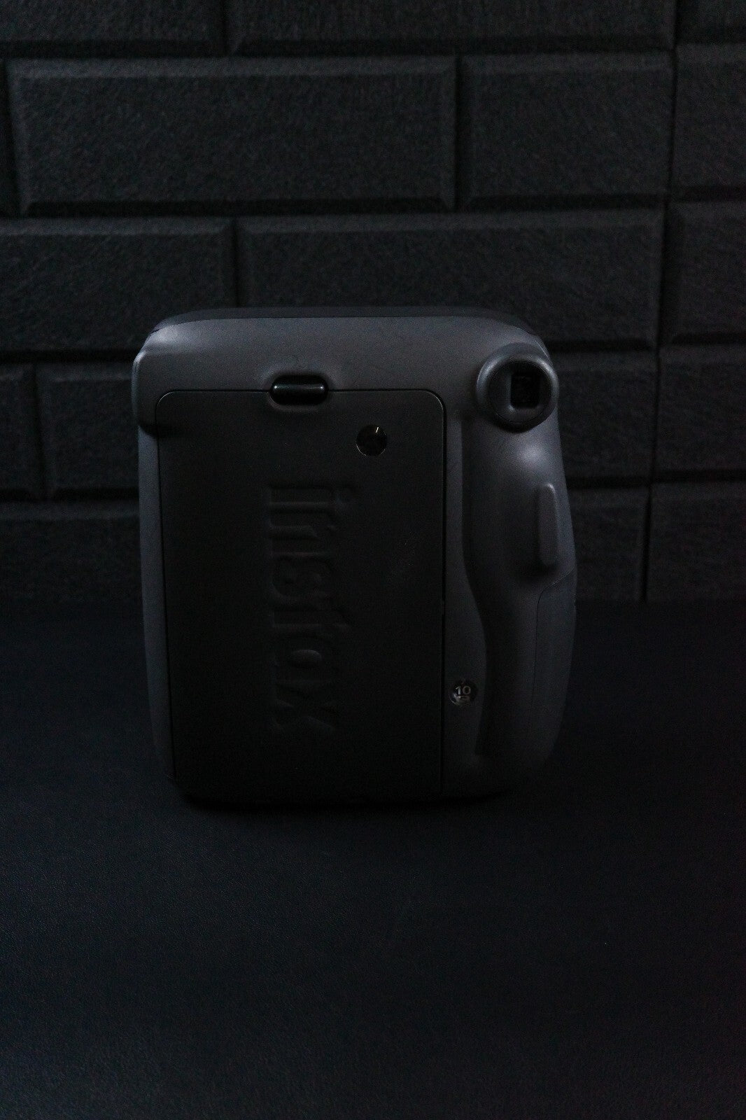 Boxed Fujifilm Instax Mini 11 Black Instant Polaroid Camera - Works Perfectly