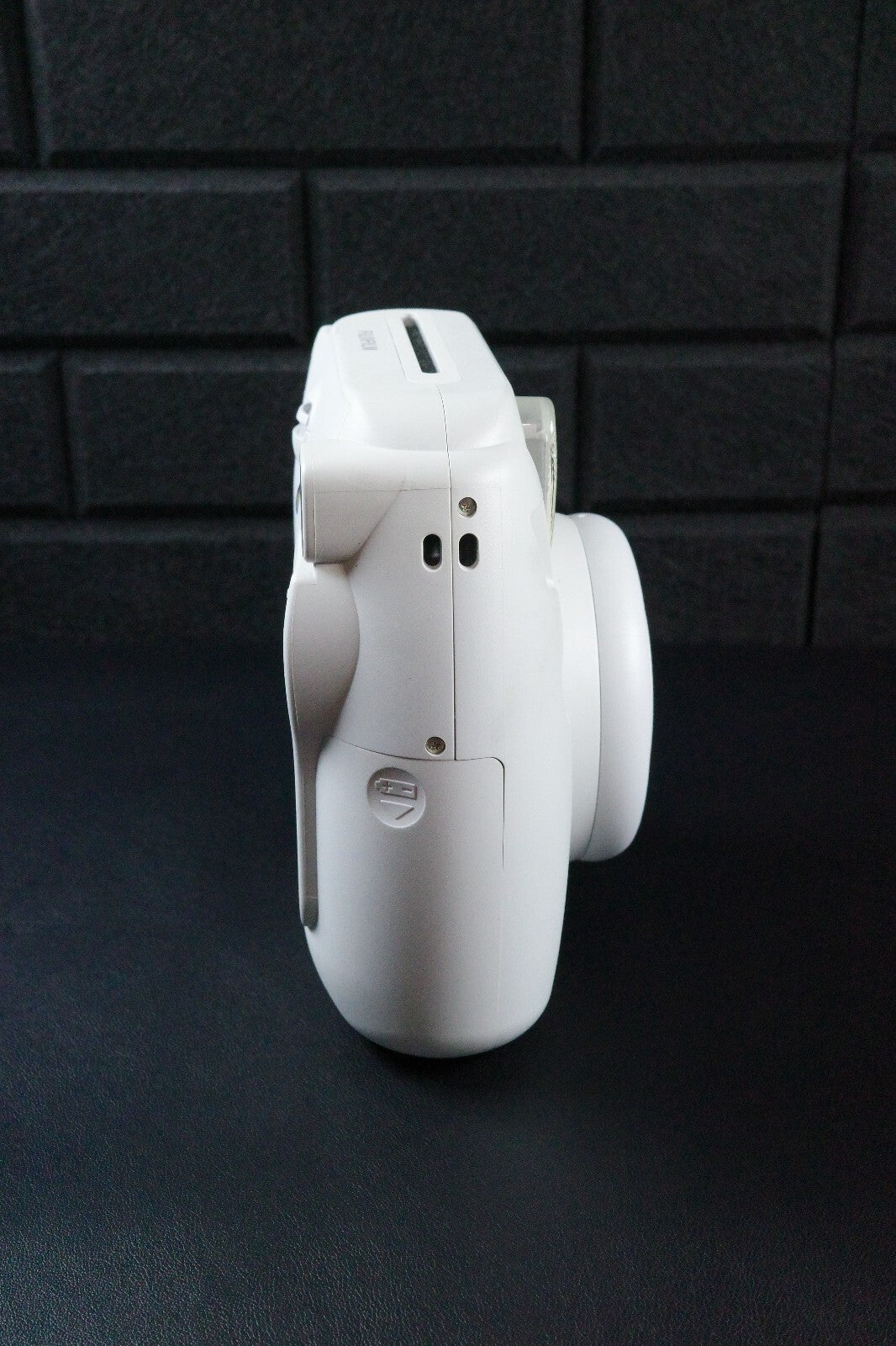 Fujifilm Instax Mini 9 White Instant Polaroid Camera - Fully Working