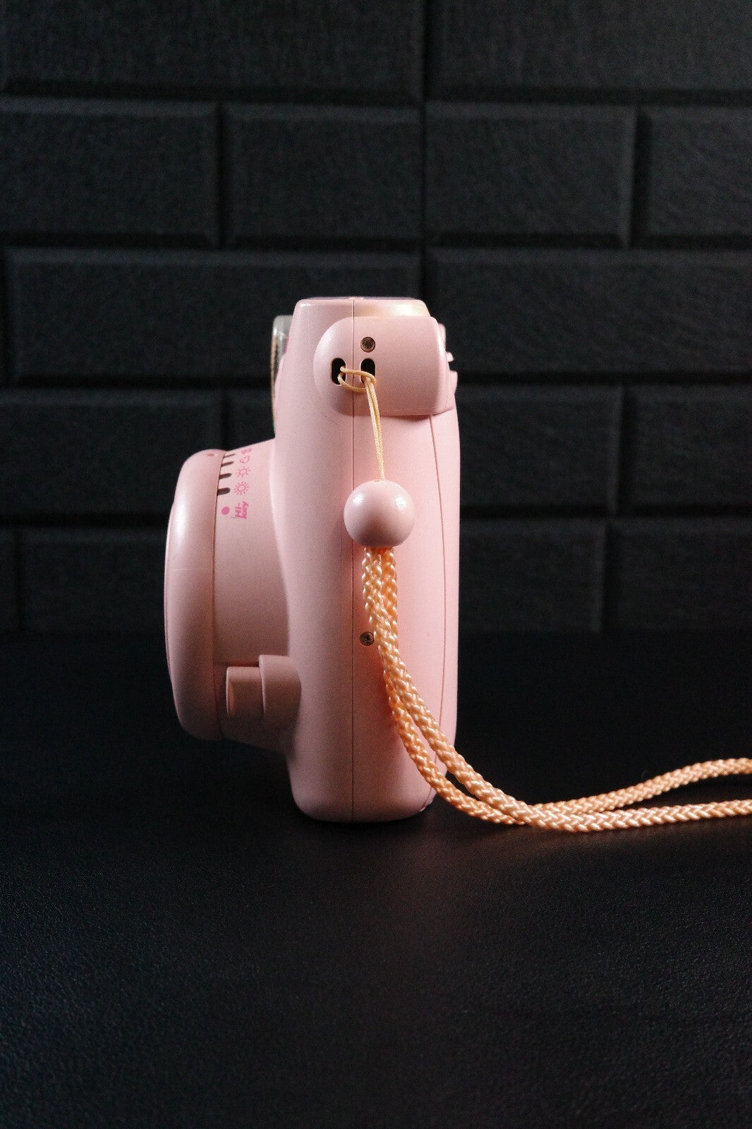 Fujifilm Instax Mini 8 Pink Instant Polaroid Camera - Works Perfectly