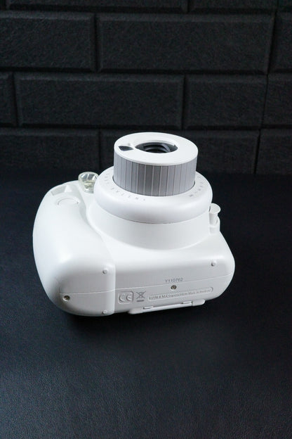 Fujifilm Instax Mini 9 White Instant Polaroid Camera - Fully Working