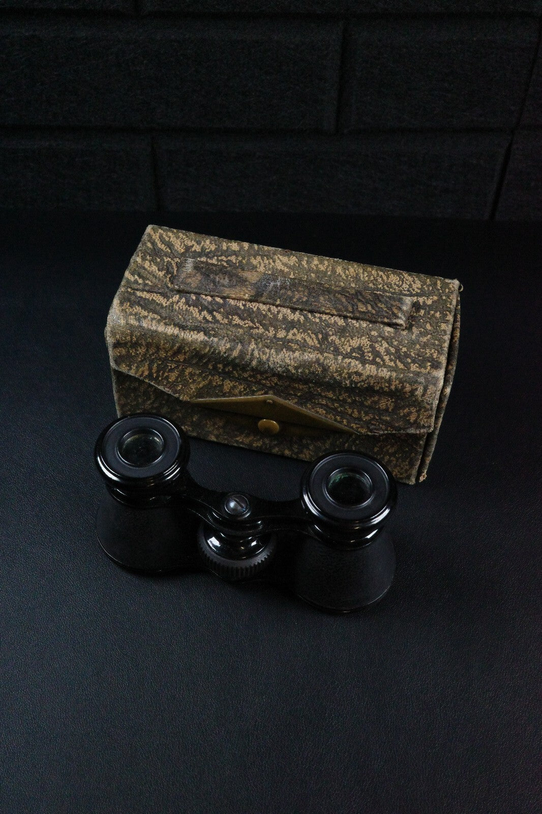 Vintage Theatre Opera Glasses / Binoculars & Case