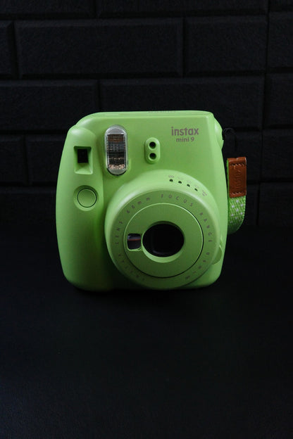 Fujifilm Instax Mini 9 Green Instant Camera + Case, Film & Batteries - Working