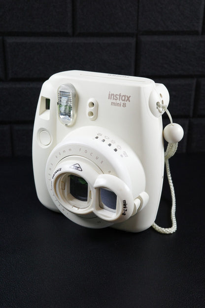 Fujifilm Instax Mini 8 Instant Polaroid Camera - Film Tested & Working