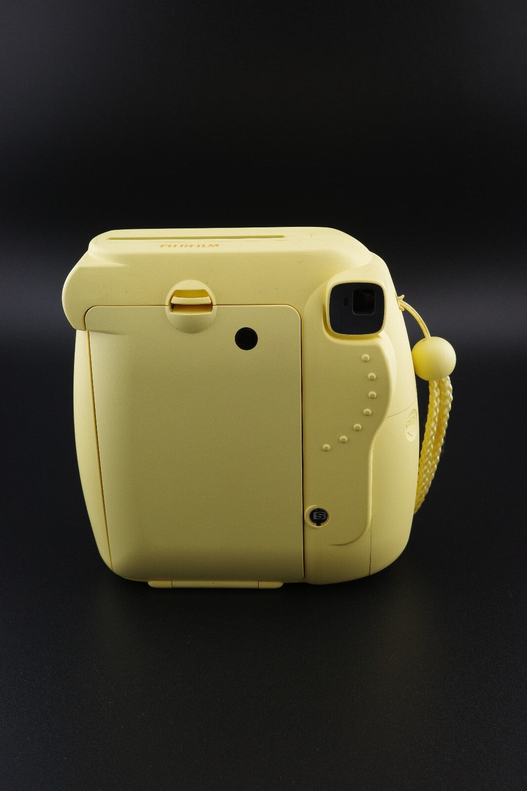Fujifilm Instax Mini 8 Yellow Instant Camera & New Batteries - Works Perfectly