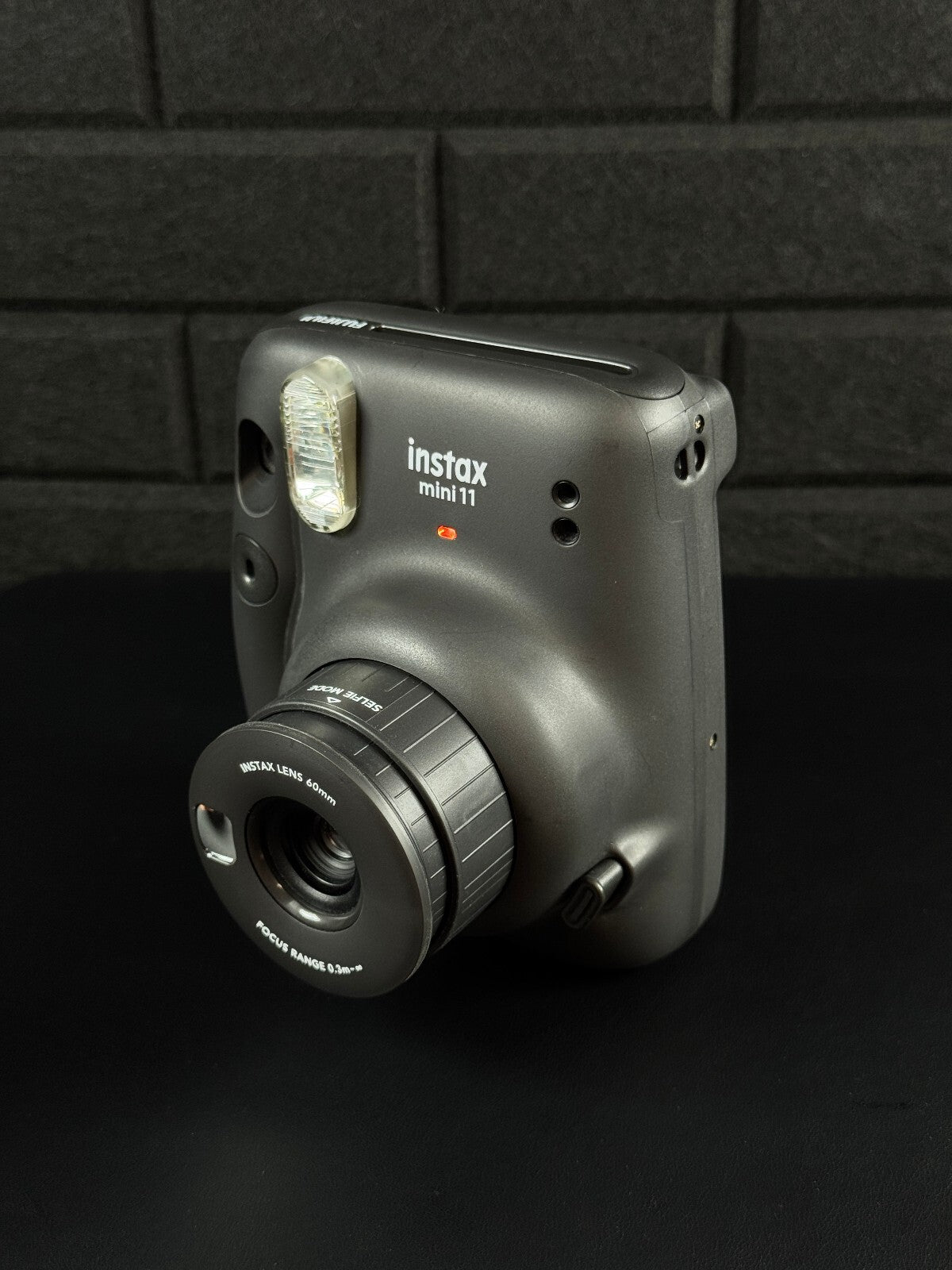 Fujifilm Instax Mini 11 Black Instant Polaroid Camera - Works Perfectly