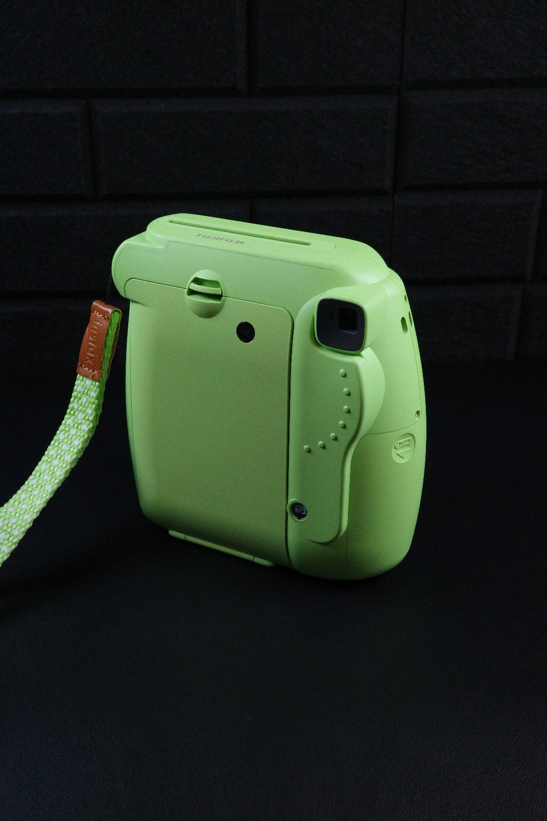 Fujifilm Instax Mini 9 Green Instant Camera + Case, Film & Batteries - Working