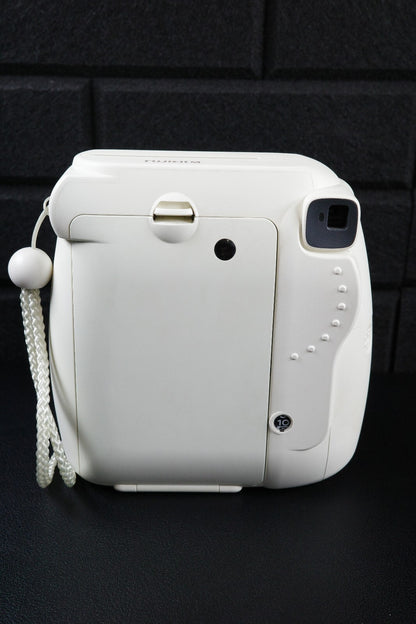 Fujifilm Instax Mini 8 Instant Polaroid Camera - Film Tested & Working
