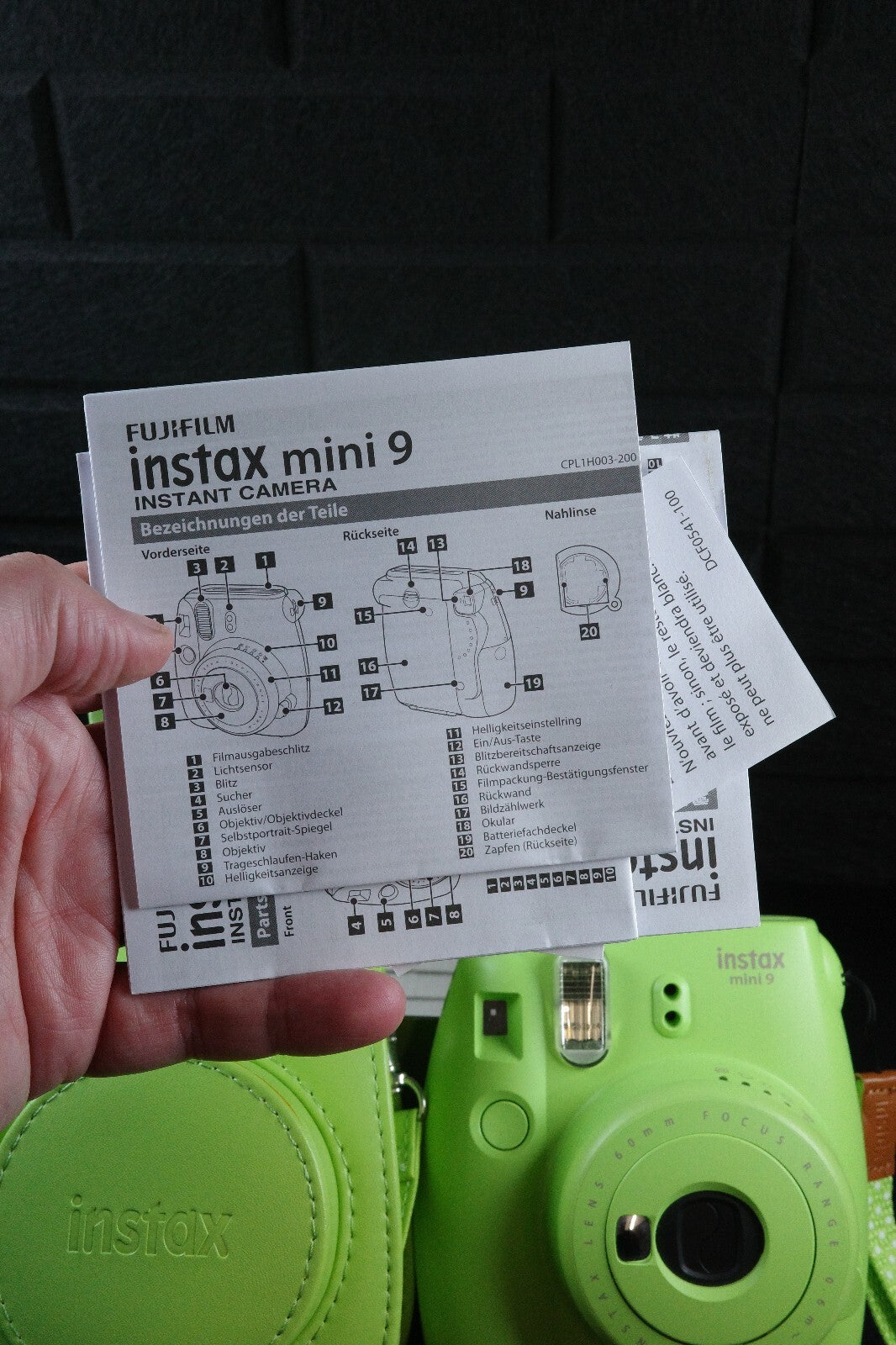 Fujifilm Instax Mini 9 Green Instant Camera + Case, Film & Batteries - Working