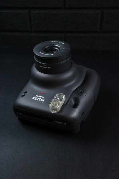 Boxed Fujifilm Instax Mini 11 Black Instant Polaroid Camera - Works Perfectly