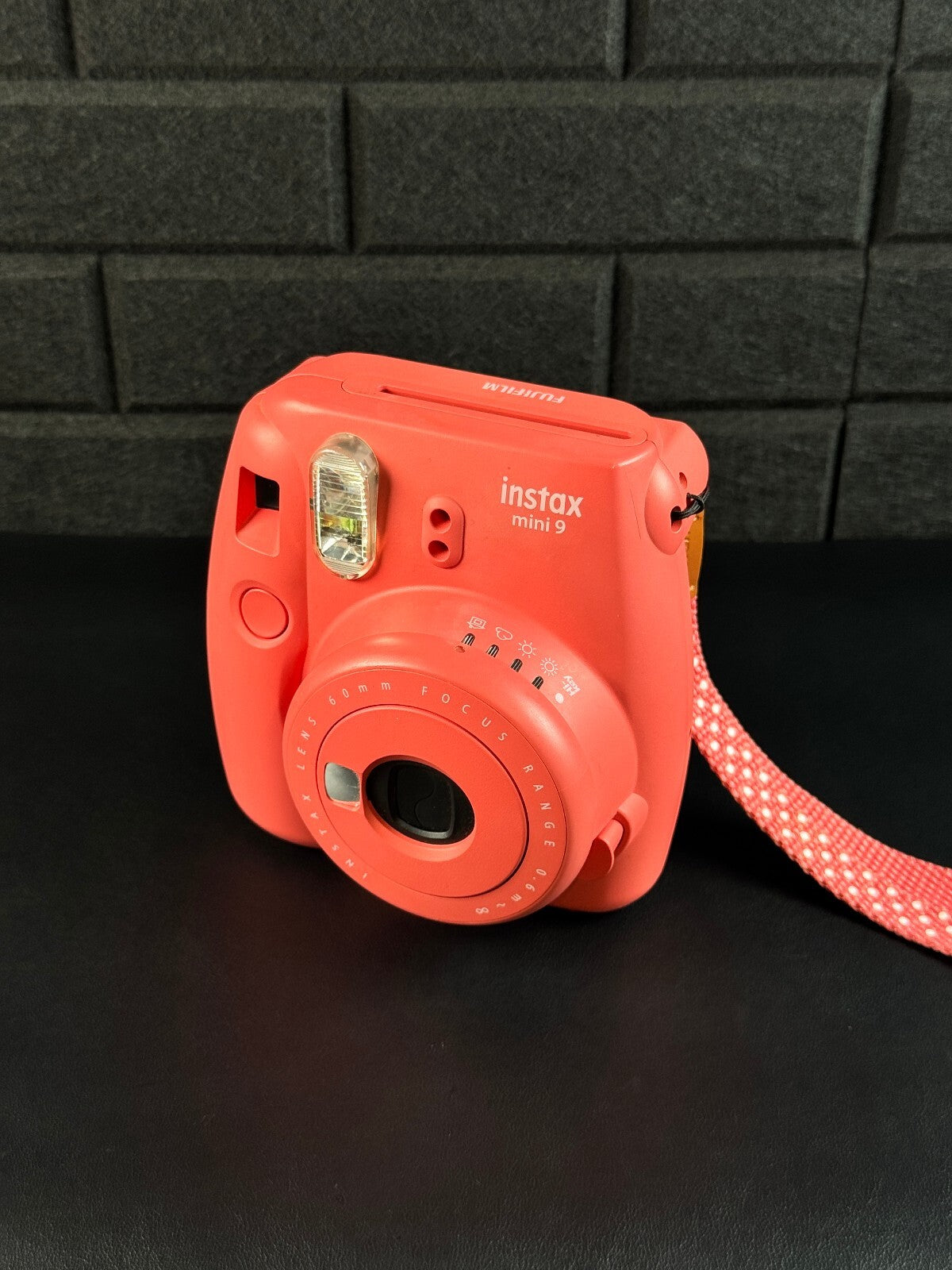 Fujifilm Instax Mini 9 Flamingo Pink Instant Polaroid Camera - Tested & Working