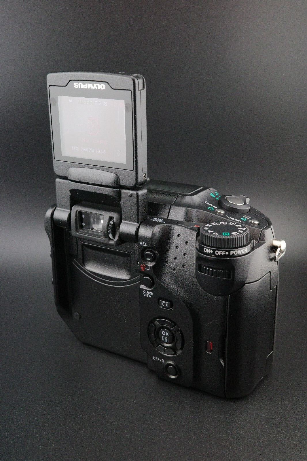 Olympus C-5060 Wide Zoom 5.1MP CCD Digital Camera - Tested & Working
