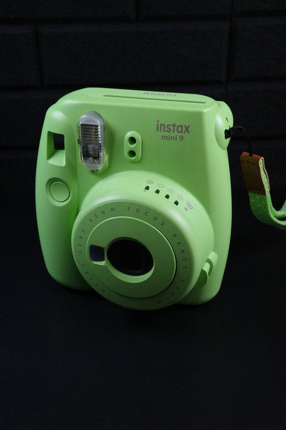Fujifilm Instax Mini 9 Green Instant Camera + Case, Film & Batteries - Working