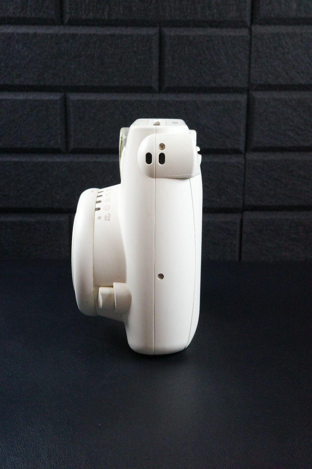 Fujifilm Instax Mini 8 White Instant Polaroid Camera - Works Perfectly
