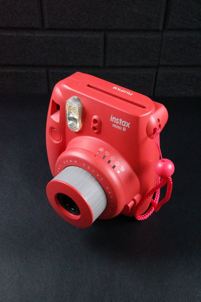 Fujifilm Instax Mini 8 Poppy Red Instant Polaroid Camera - Works Perfectly