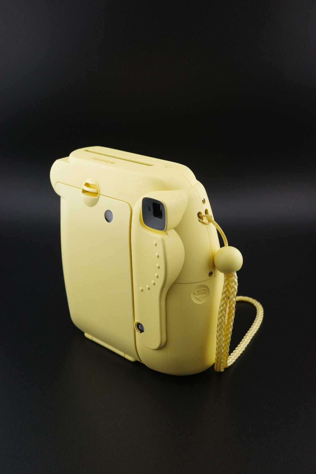 Fujifilm Instax Mini 8 Yellow Instant Camera & New Batteries - Works Perfectly