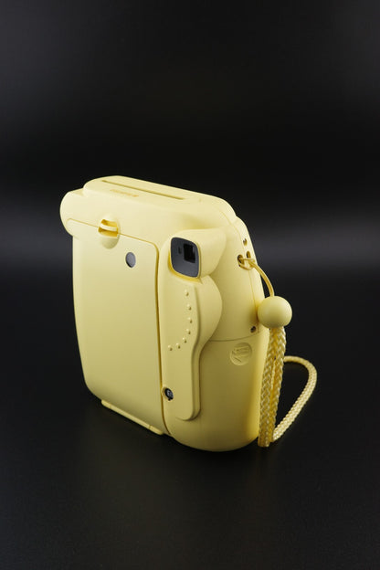 Fujifilm Instax Mini 8 Yellow Instant Camera & New Batteries - Works Perfectly