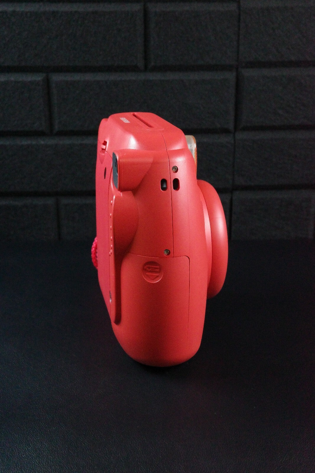 Fujifilm Instax Mini 8 Poppy Red Instant Polaroid Camera - Works Perfectly
