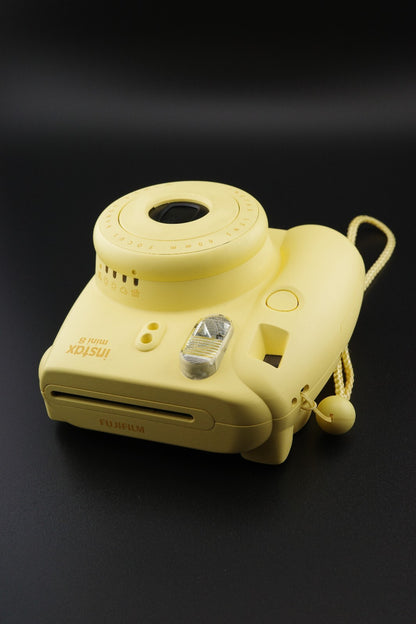 Fujifilm Instax Mini 8 Yellow Instant Camera & New Batteries - Works Perfectly