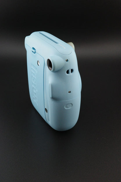 Fujifilm Instax Mini 11 Baby Blue Instant Camera & Batteries - Works Perfectly