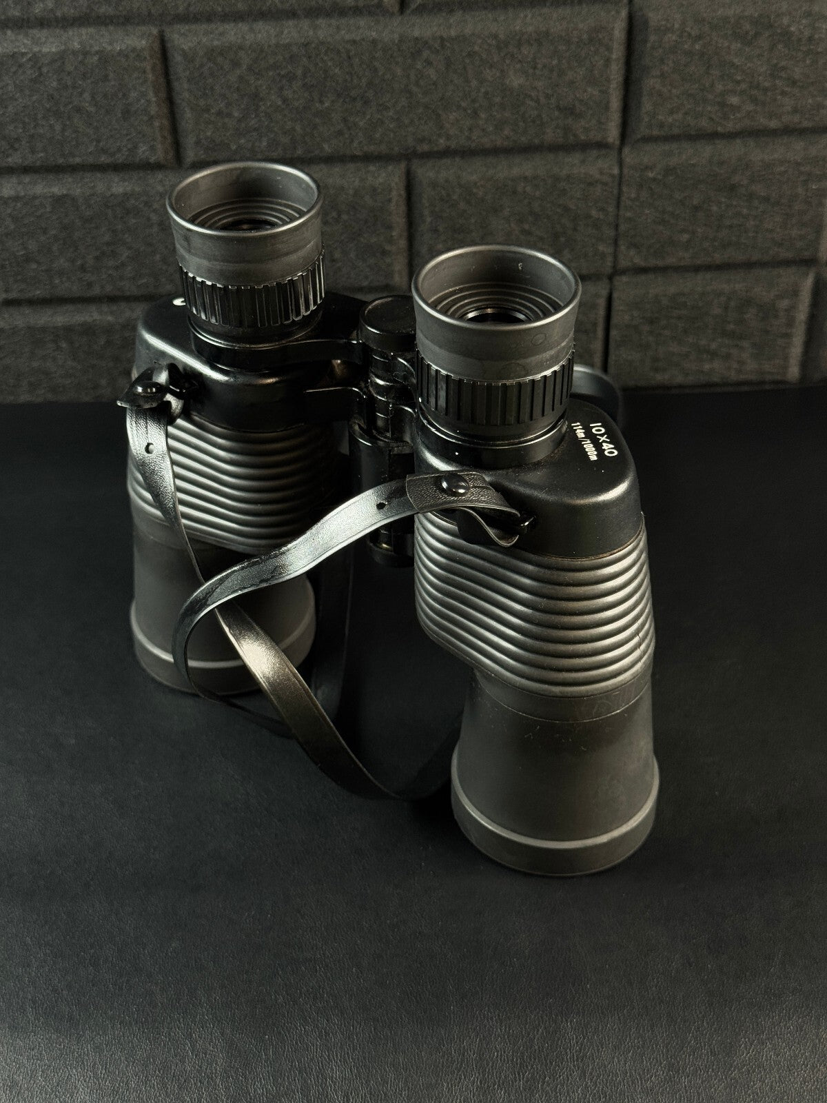 Cat Eye 10x40 Fully Coated Binoculars & Case - Very Good Condition