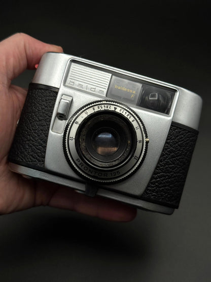 Balda Baldessa F 35mm Film Camera - Rare Vintage 1950's - Winds & Fires (M244)