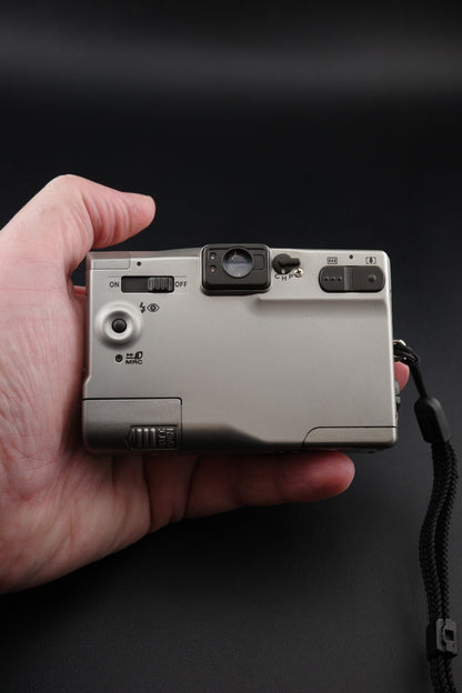 CANON Ixus Z70 Vintage 1990's APS Film Camera + Battery - Tested & Working