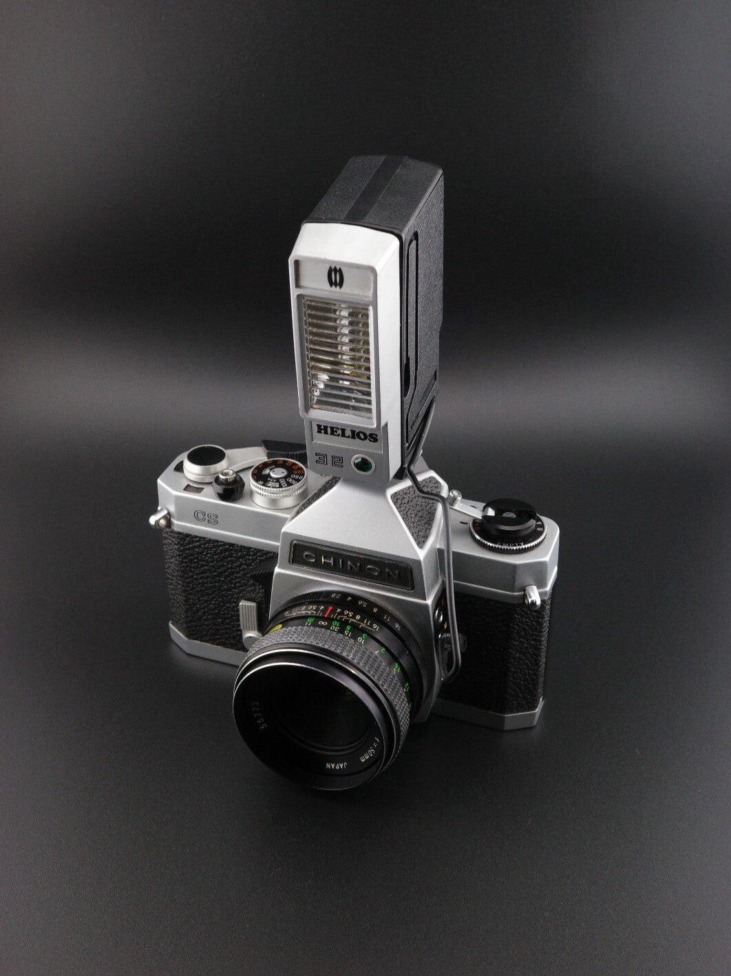 Vintage Chinon CS 35mm Film Camera, Helios Flash & 50mm 2.8 Lens - Fully Working