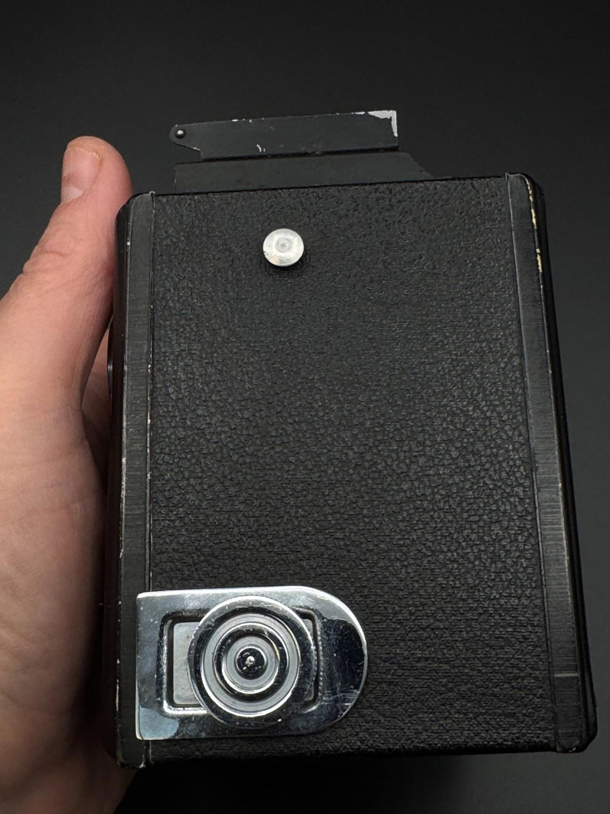 Vintage Medium Forma 6x6 120 Film Box Camera Pixie Flex Gnome - Untested