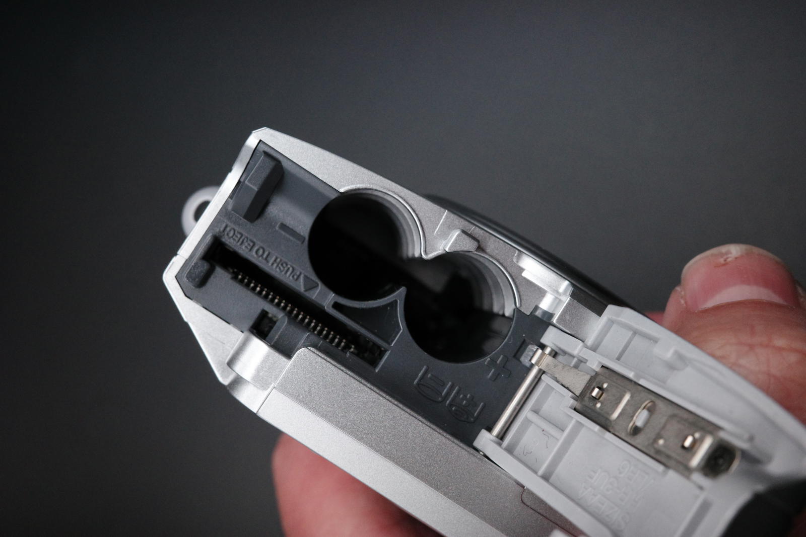 Fujifilm FinePix A Series A403 2.1MP Digital Camera - Faulty - Read Description