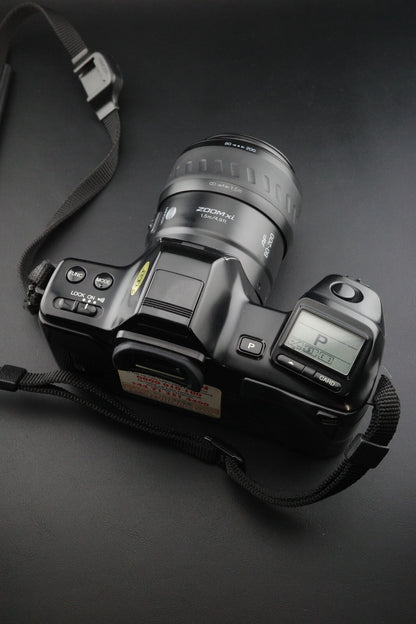 Minolta Dynax 7000i 35mm Film SLR Camera With 2 Lenses - Working - Read Details