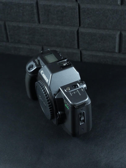 Canon EOS 600 35mm AF SLR 1980's Film Camera Body Only - Tested & Working (W537)