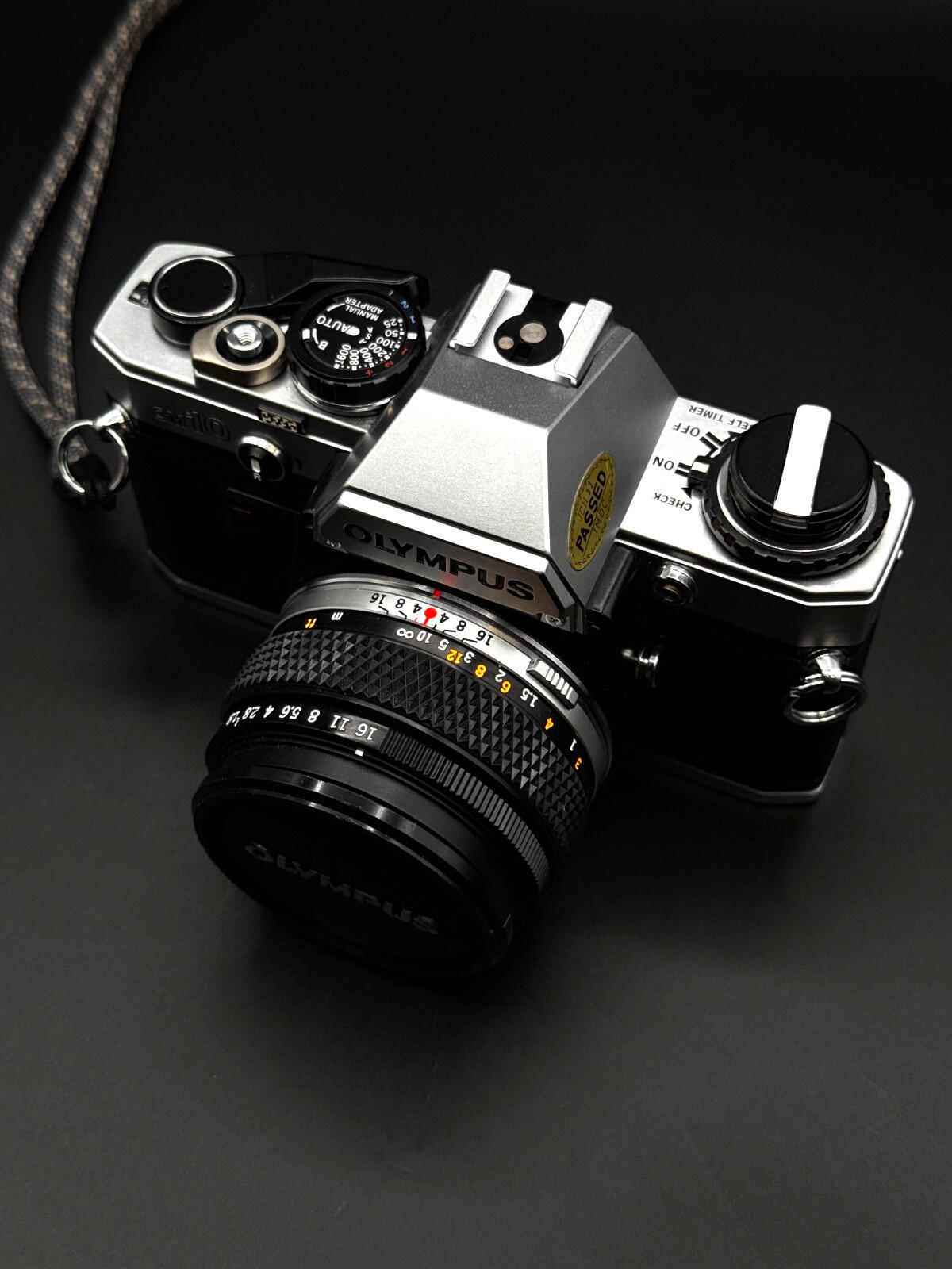 Olympus OM10 SLR 35mm Film Camera + Zuko 50mm F1.8 Lens - Faulty - Read Details