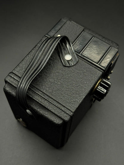 Vintage 1950's Conway Popular Model 120 Roll Film Box Camera - Faulty (F204)